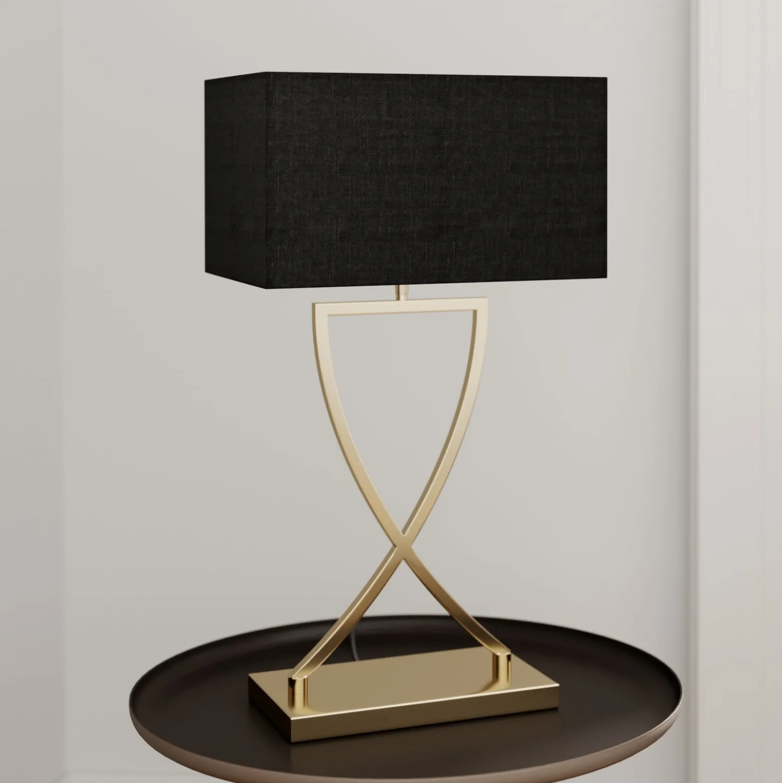 Lucande-pöytävalaisin Evaine, messinki/musta, 66 cm, E27