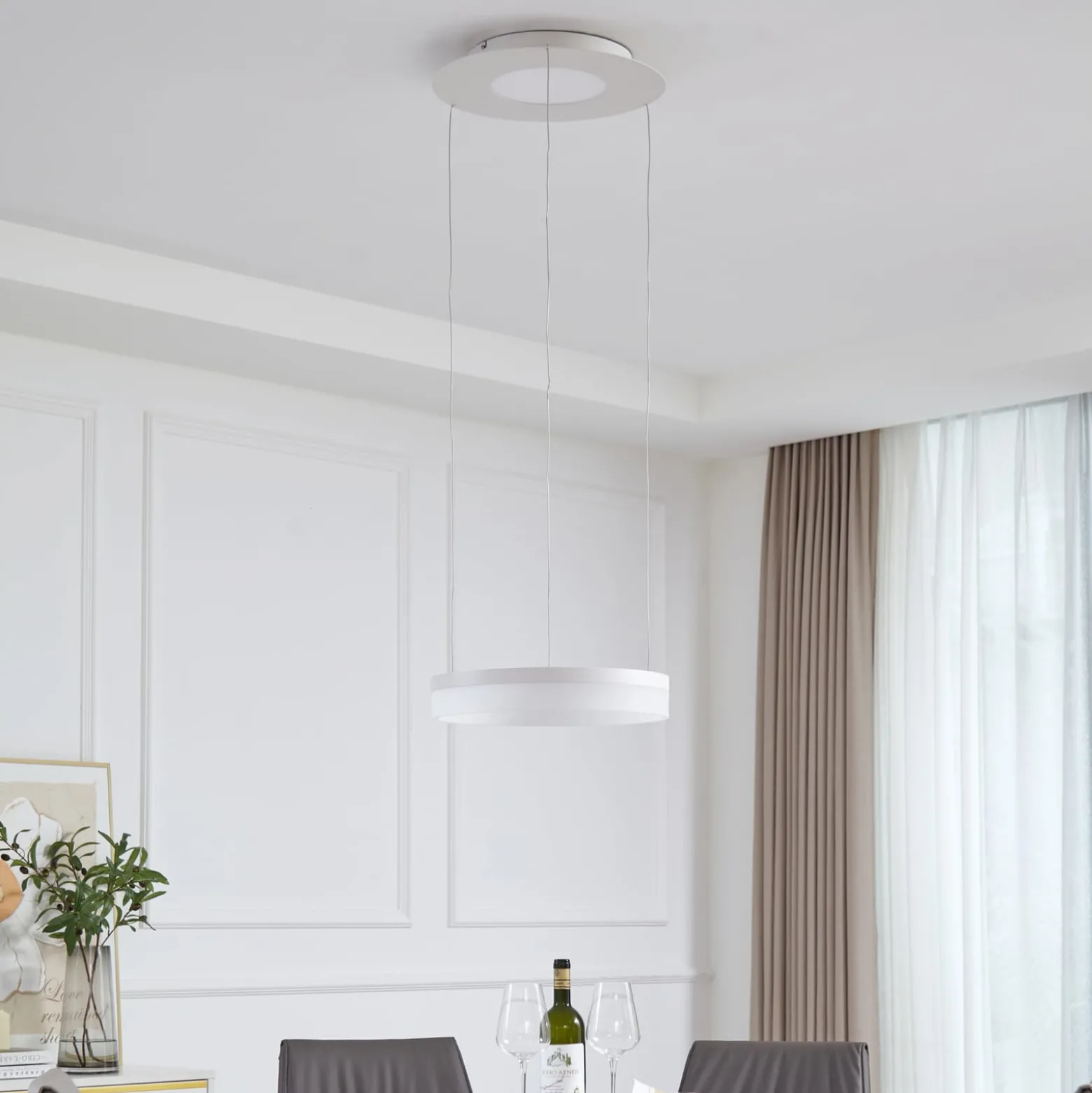 Lucande Smart LED-riippuvalaisin Squillo valkoinen Tuya RGBW CCT