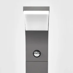 Lucande Timm LED-pylväsvalaisin, anturi, 60 cm, antrasiitti, IP54