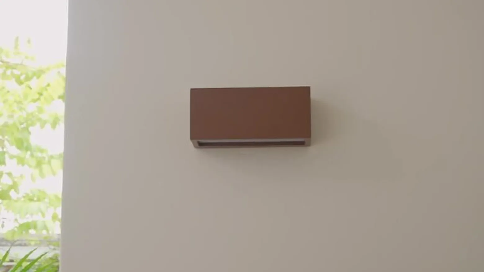 Lucande ulkoseinälamppu Bente, ruosteenvärinen, leveys 25 cm, IP54