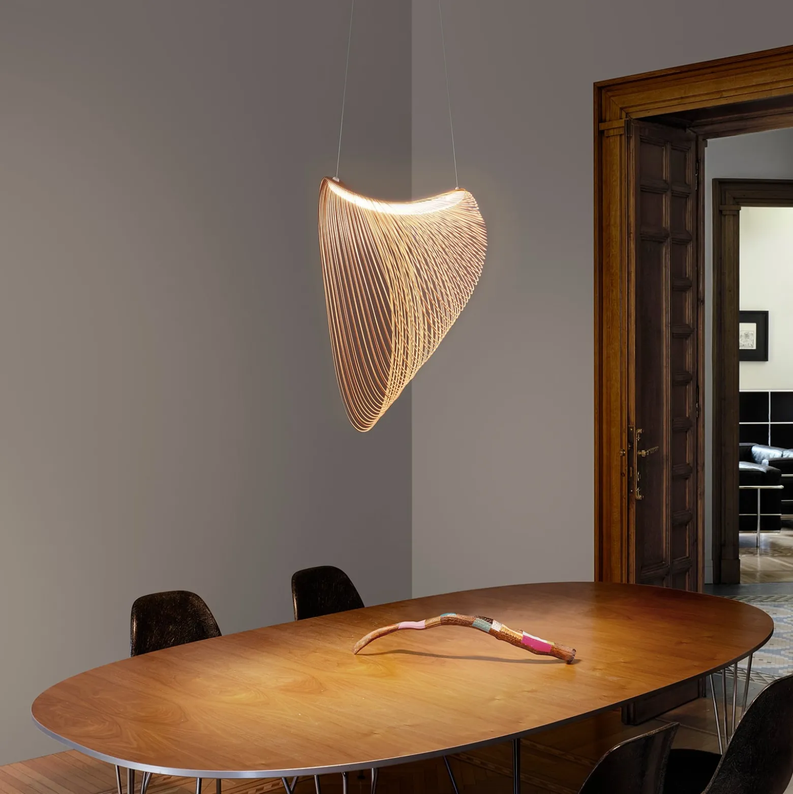 Luceplan Illan -LED-riippuvalo himmennettävä Ø80cm