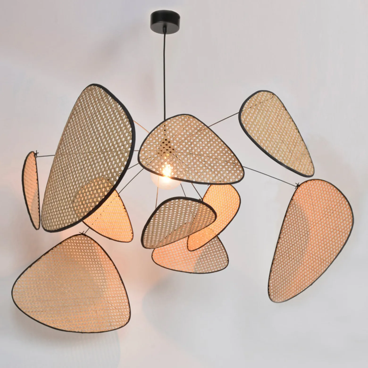 MARKET SET Screen XL -riippuvalaisin, 60 cm, luonnonväri, rottinki
