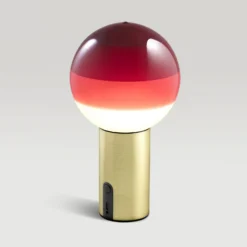 MARSET Akku-pöytälamppu Dipping Light, punainen/messinki, himmennettävä