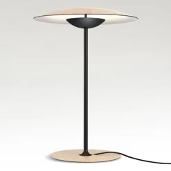 MARSET Ginger S LED-pöytävalaisin Ø32cm tammi/valkoinen