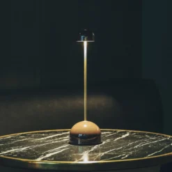 MARSET LED-akkukäyttöinen pöytälamppu Sips, ruskea/kulta, 31 cm, teräs