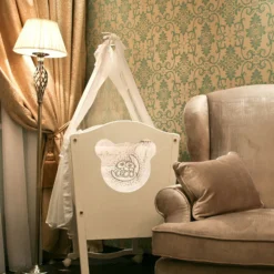 Maytoni Grace -lattiavalo, 1 lamppu messinki/beige
