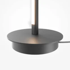 Maytoni LED-lattiavalaisin Thin, musta, alumiini, korkeus 155 cm, himmennettävä