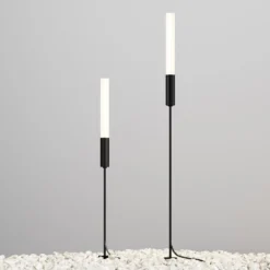 Maytoni LED-polkujen valaisin Flare, 59cm, maapiikki, grafiitti, IP65