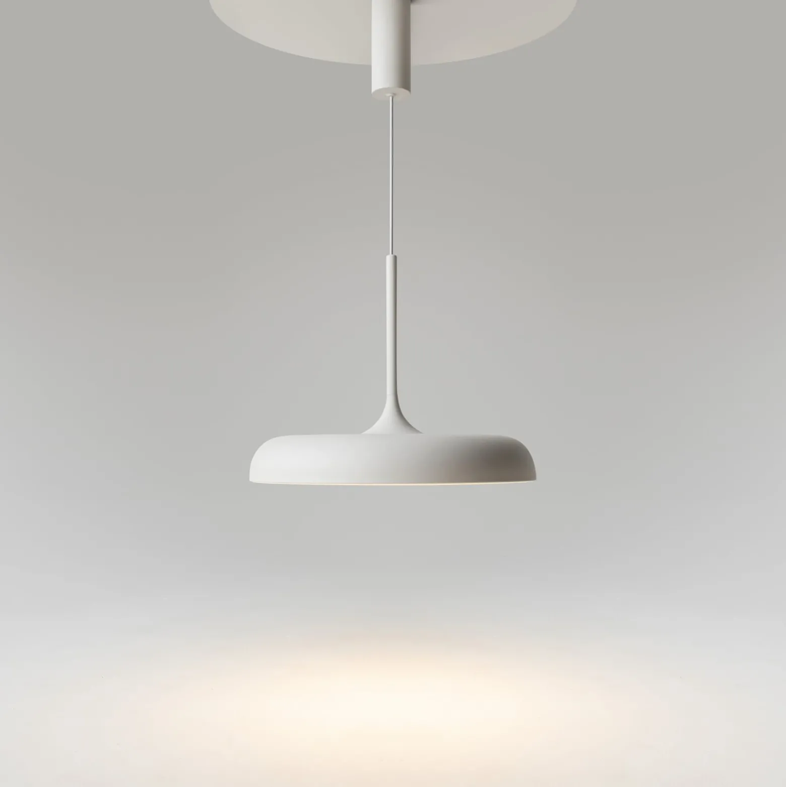 Maytoni LED-riippuvalaisin Gerhard, Ø 40 cm, valkoinen, metalli