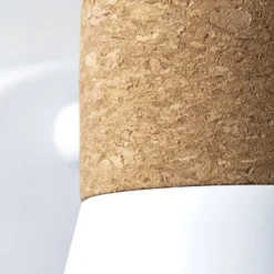 Moka seinävalaisin, leveys 8 cm, valkoinen/ruskea, korkki/metallia