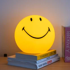 Mr Maria Smiley lastenhuoneen valo Star Light 23cm