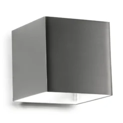 Neliömäinen LED-seinävalaisin Basic, nikkeli