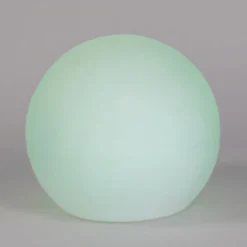 Newgarden Buly LED-aurinkovalopallo IP65, Ø 20cm