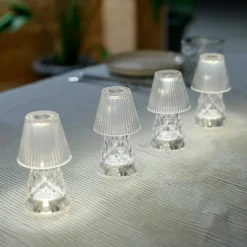 Newgarden LED-pöytävalaisin Lola 12 lux, paristo, läpinäkyvä, läpinäkyvä