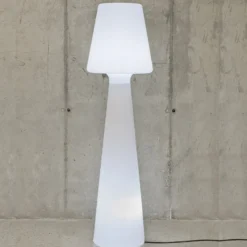 Newgarden Lola-LED-lattiavalo, johto, 200 cm