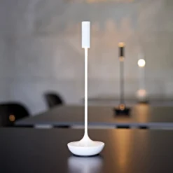 Nucandle LED ladattava pöytävalaisin, valkoinen, IP54, himmennettävä