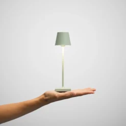 Nuindie tasku LED ladattava pöytävalaisin, salvianvihreä, IP54, himmennettävä