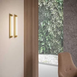 OLEV LED-seinävalaisin CHARMER, kulta, metalli/lasi, 2700 K, IP44