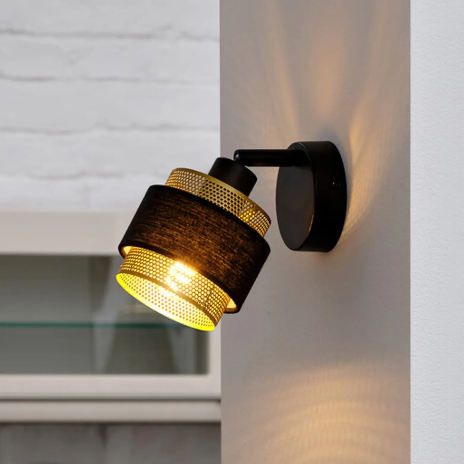 OSRAM kattovalaisin Decor Spot Hornet, 1-lamppuinen, musta/kultainen