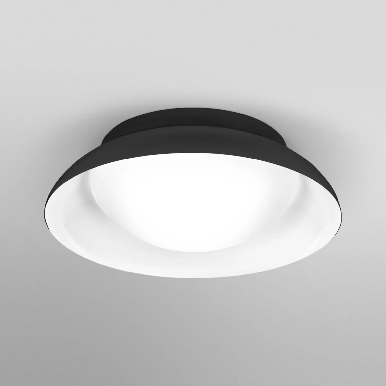 OSRAM kattovalaisin ORBIS Milan, musta Ø 31 cm metalli/lasi