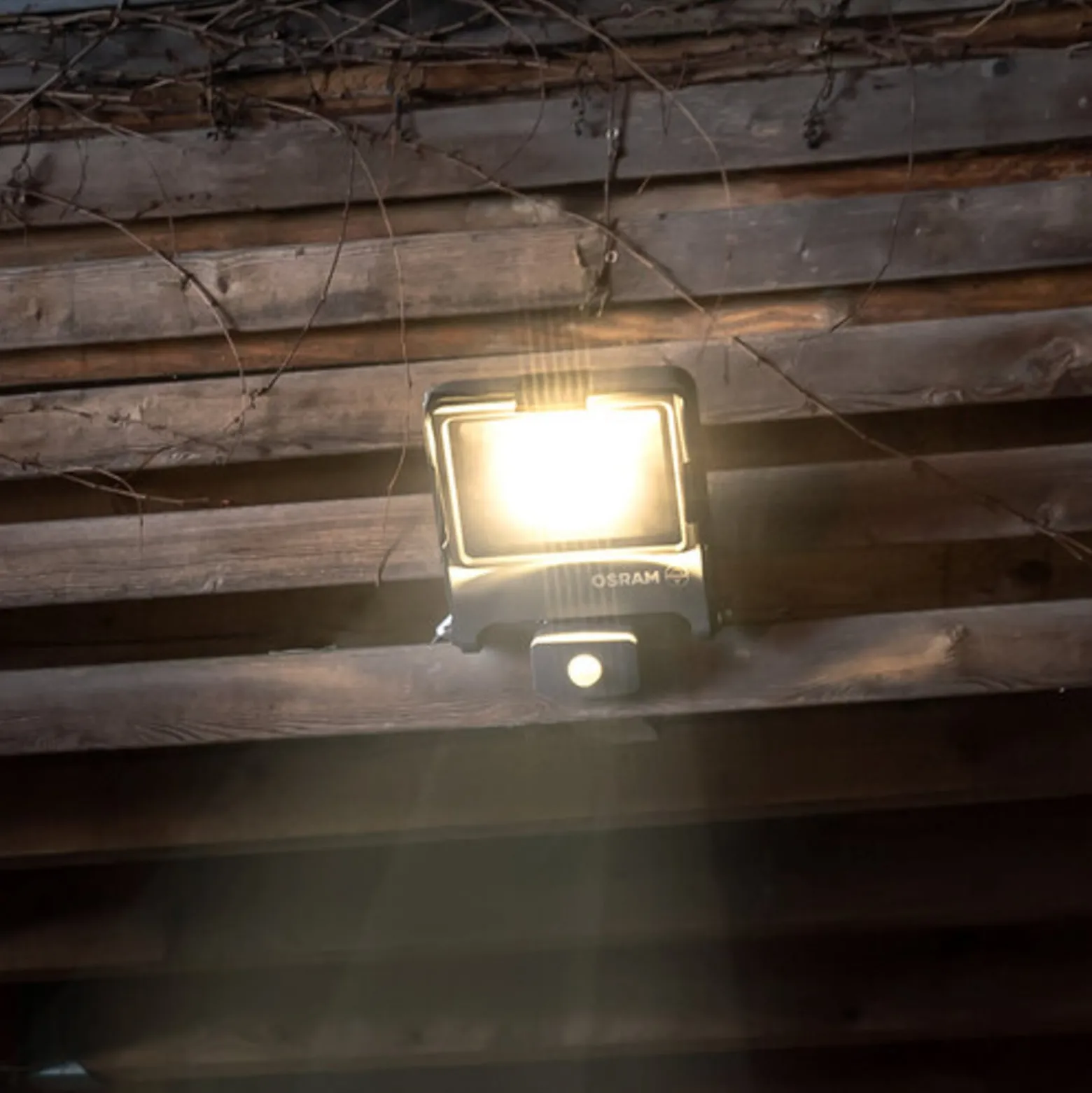 OSRAM kohdevalaisin ulos ENDURA FLOOD, harmaa, anturi 50 W 840 IP44