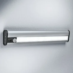 OSRAM LED-kaapinalusvalaisin LINEAR MOBILE, 30 cm anturi USB