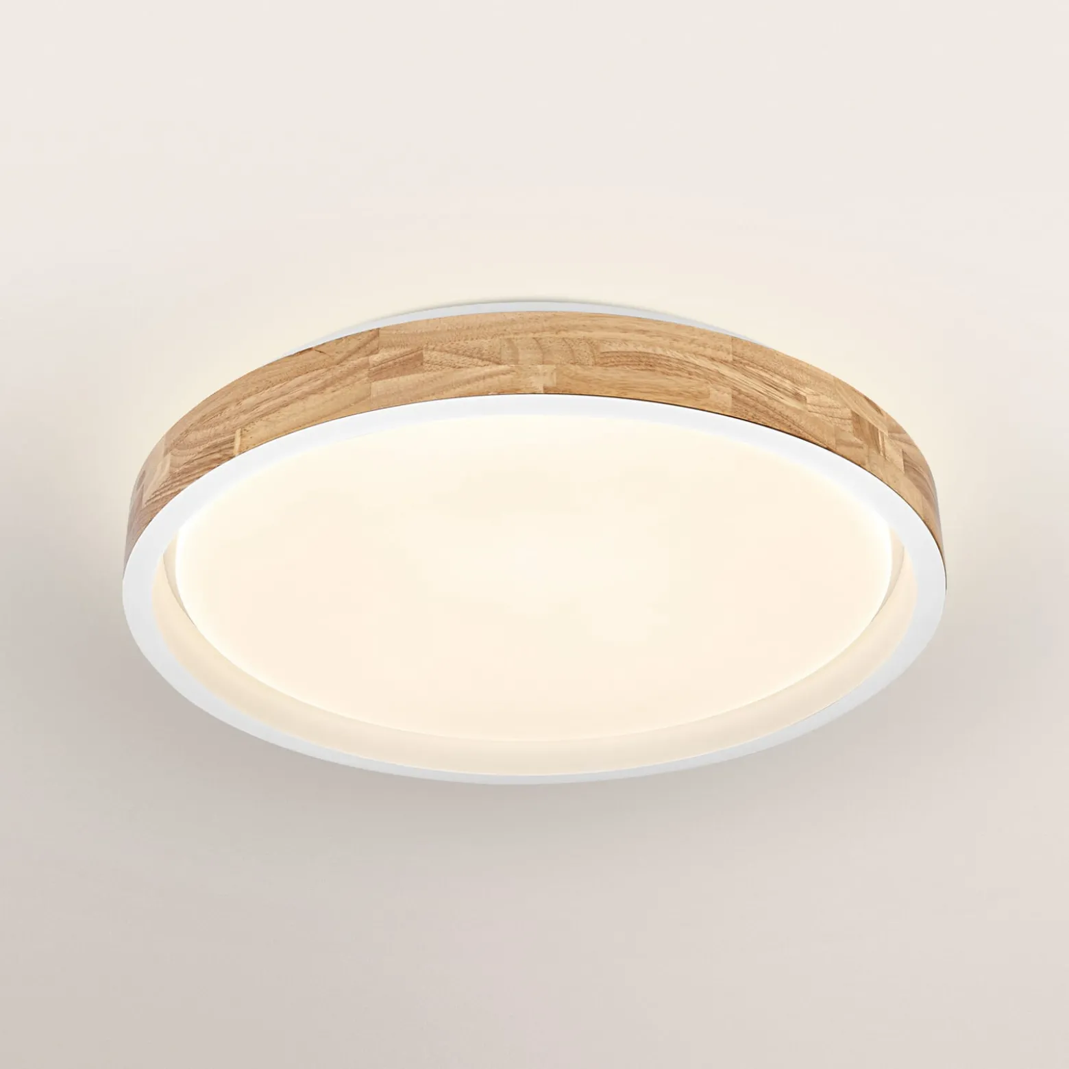 OSRAM LED-kattovalaisin ORBIS MARIANO, puu/valkoinen, Ø 51 cm, himmennettävä