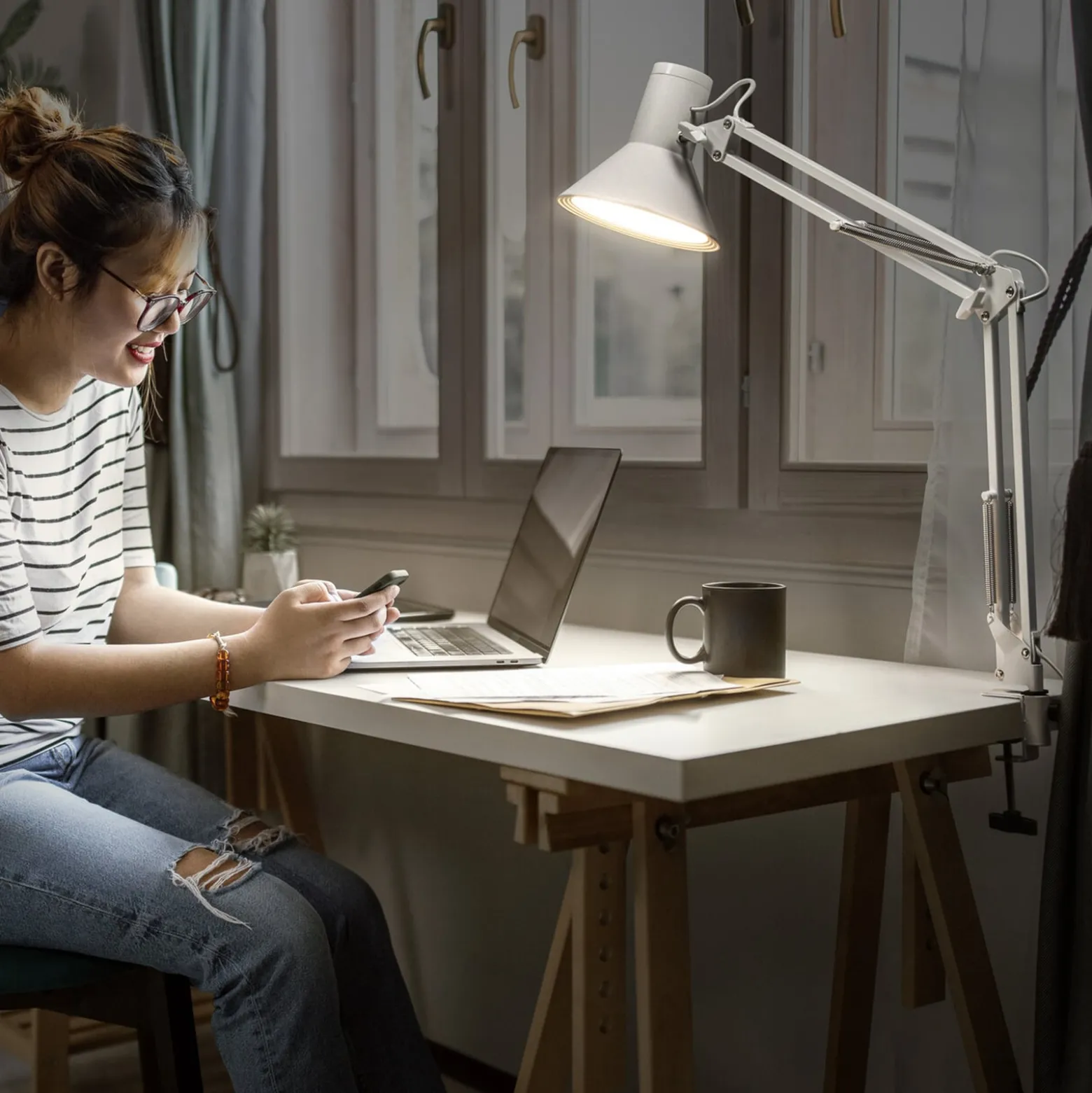 OSRAM LED-klipsivalaisin Office Line Desk Retro, valkoinen, 3 000 K