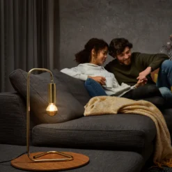 OSRAM-LED-lamppu E27 Mirror silver 4W 2 700 K