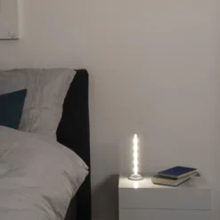 Paristokäyttöinen LED-Lightstick himmentimellä