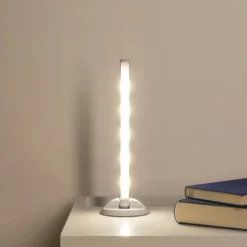 Paristokäyttöinen LED-Lightstick himmentimellä