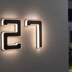 Paulmann aurinkokäyttöinen LED-talonnumero 7