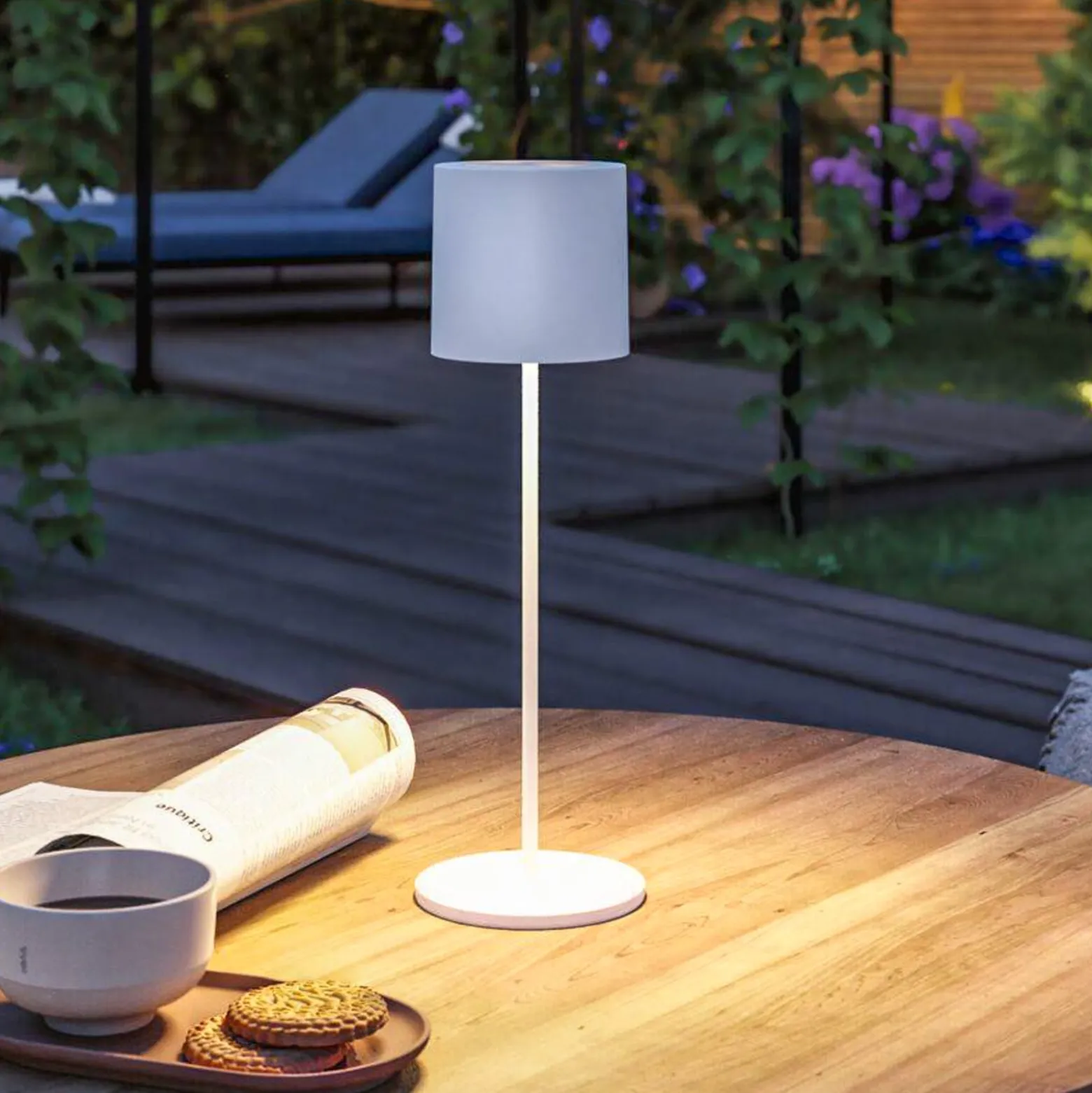 Paulmann LED-akkupöytävalaisin Tuni, valkoinen, muovi, IP44