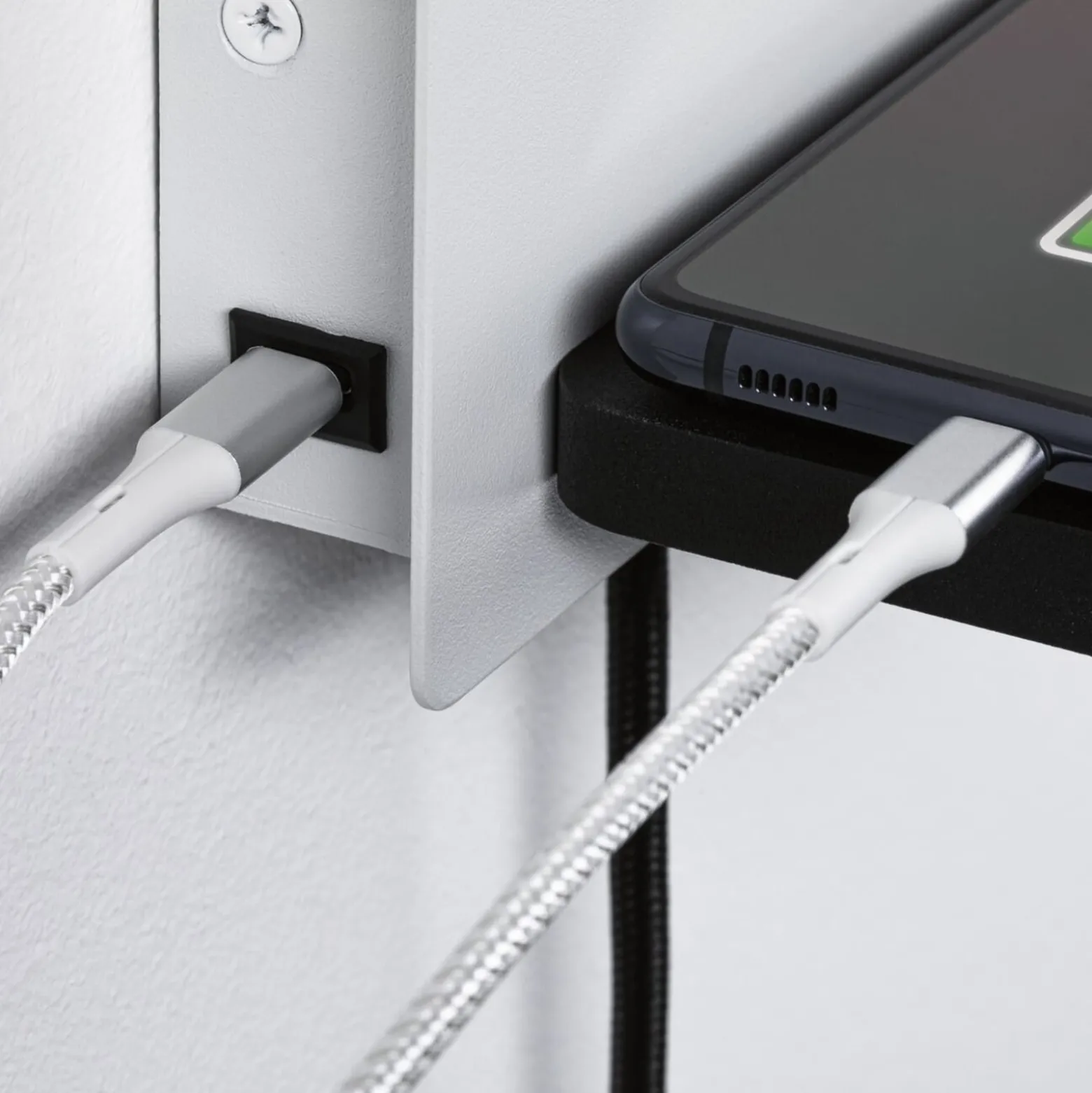 Paulmann LED-seinävalaisin Serra, vasen, USB-C, valkoinen/musta