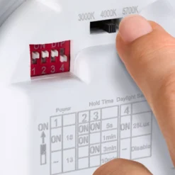 Paulmann Luiana LED-kattovalaisin, valkoinen, liiketunnistin, IP44
