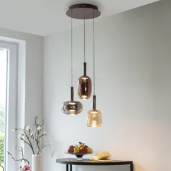 Paul Neuhaus Irides LED-riippuvalaisin, Ø 43 cm, värillinen, lasi