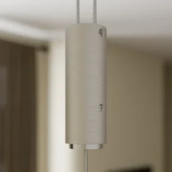 Quitani LED-riippuvalaisin Nora, luonnonvärinen tammi, pituus 118 cm