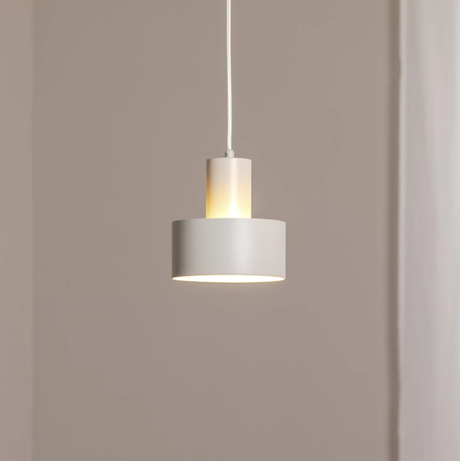 Riippuvalaisin Rif S, taupe, 1-lamppuinen, Ø 15 cm, teräs