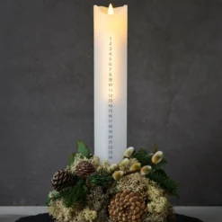 Sara Calendar LED-kynttilä, valkoinen/hopea, korkeus 29 cm