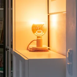 SEGULA Floating Globe G125 E27 6W harm. lasi avoin