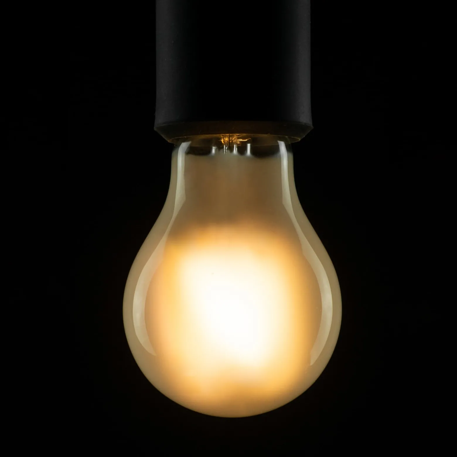 SEGULA-LED-lamppu E27 3,2W 927 himmennys, matta