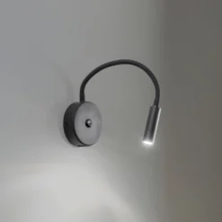 Seinälamppu Lagos USB, 27 cm, musta, lukulamppu, G9