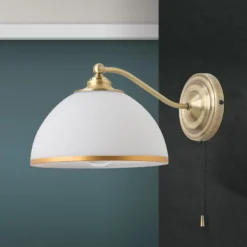 Seinävalaisin Old Lamp vetokytkimellä