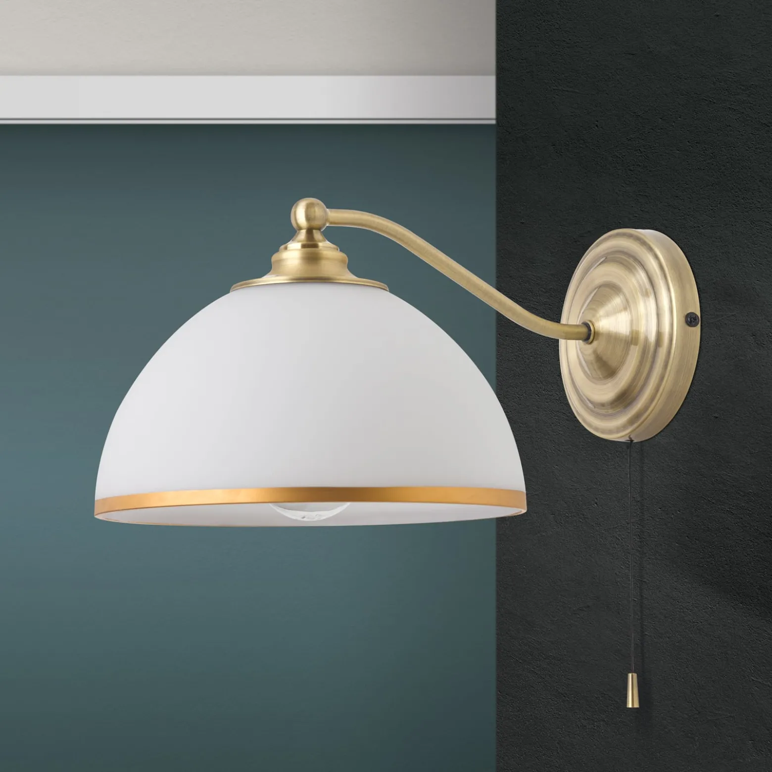 Seinävalaisin Old Lamp vetokytkimellä