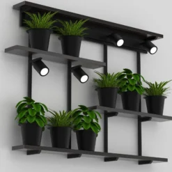 Seinävalaisin Shelf, musta, leveys 102 cm, puu, 4-lamppuinen.