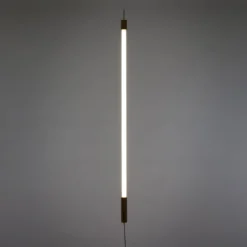 SELETTI LED-valaisin Linea, valkoinen, puiset yksityiskohdat,