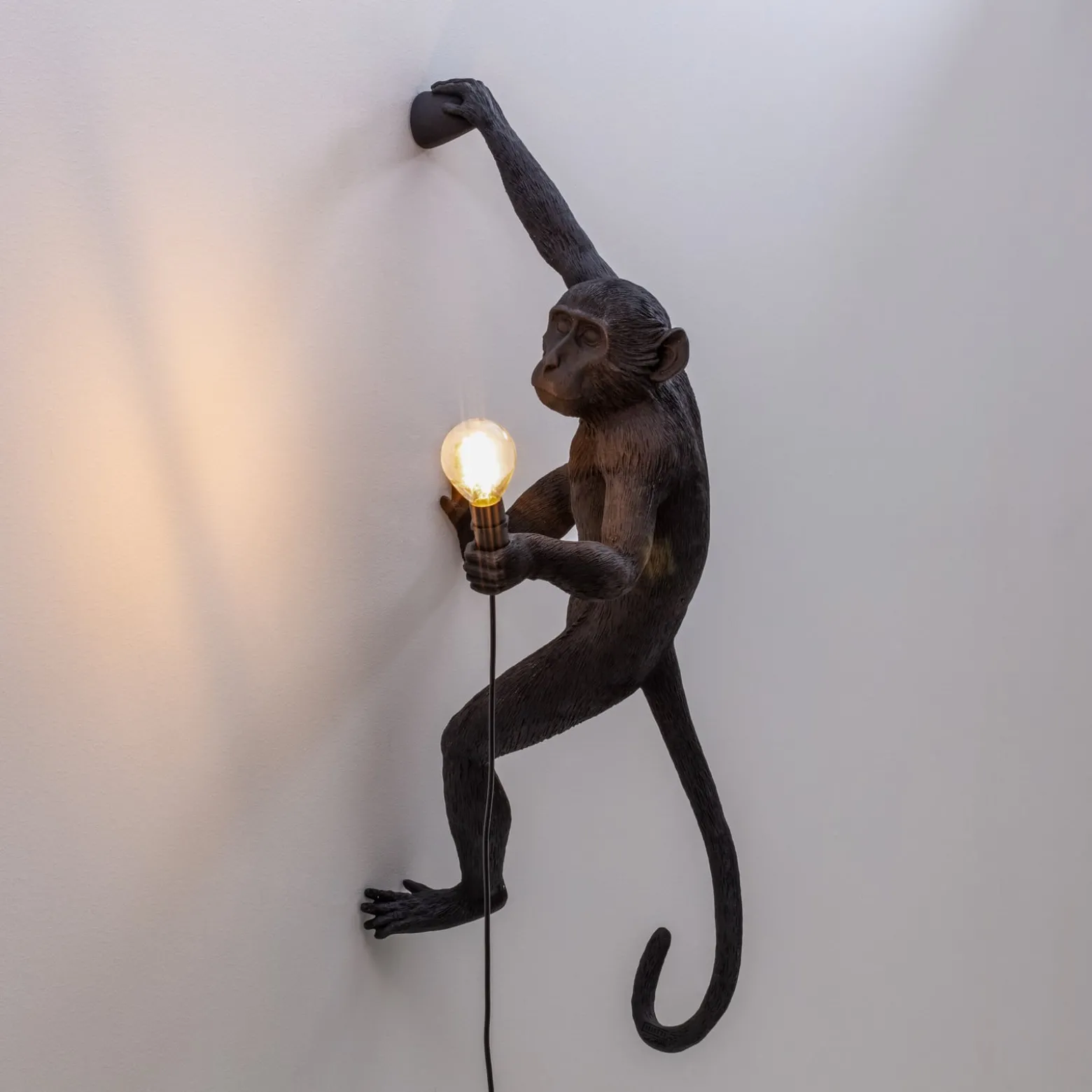SELETTI Monkey Lamp koristeellinen seinävalaisin oikea musta