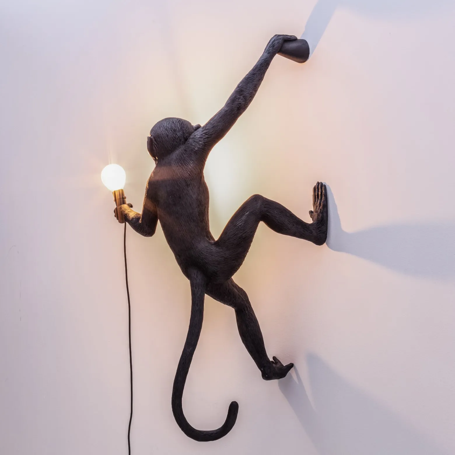 SELETTI Monkey Lamp koristeellinen seinävalaisin oikea musta