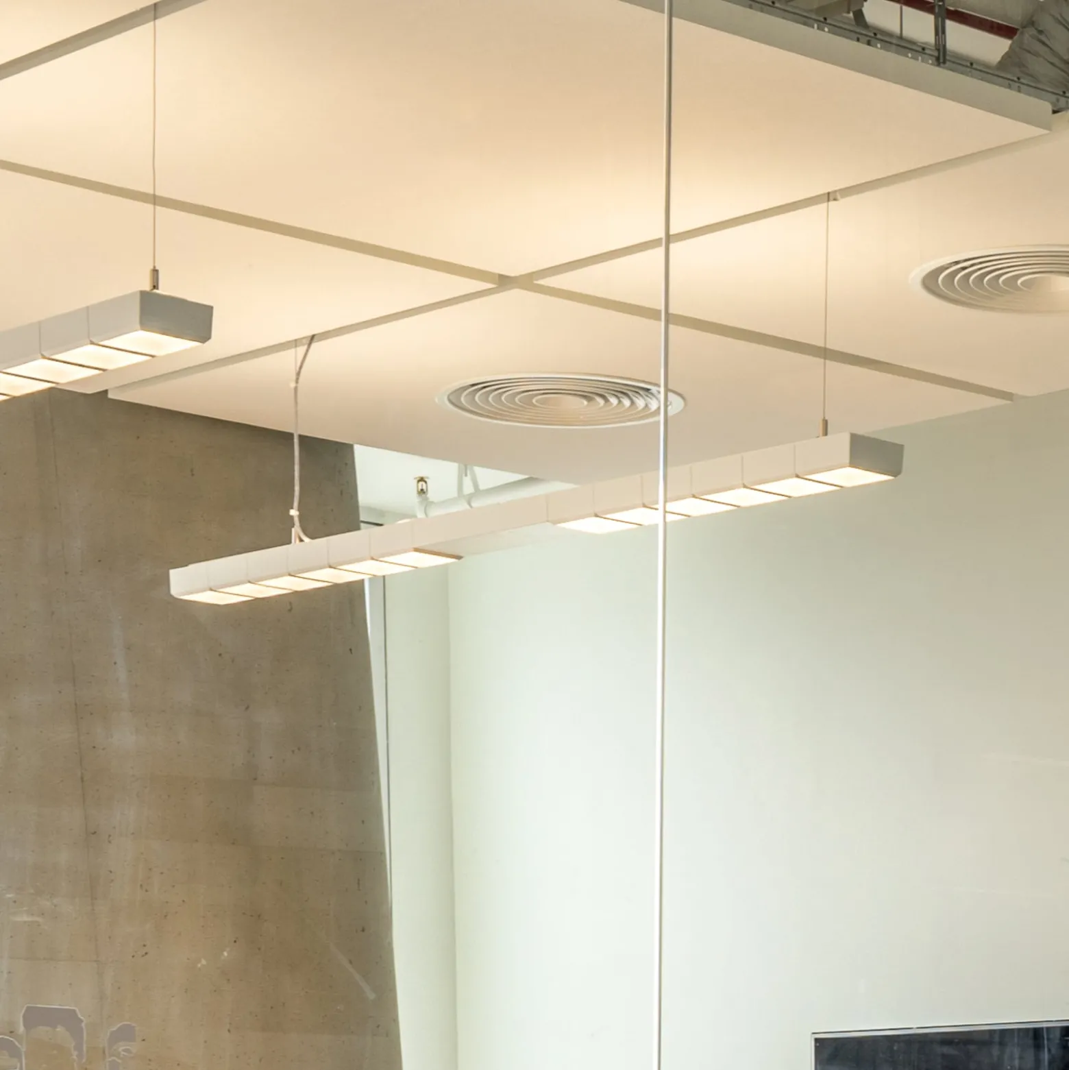 Siteco Scriptus LED-riippuvalo symmetrinen 166cm