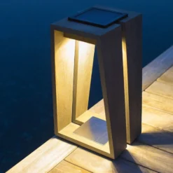 Skaal LED-aurinkolamppu anturilla, 39 cm